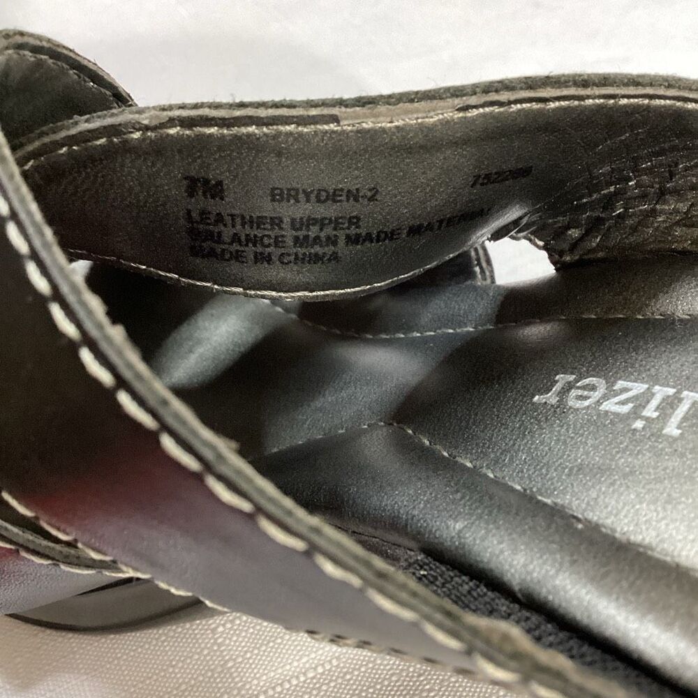 Naturalized Black Leather Slide-on Heeled Sandal Size 7 - Picture 9 of 9